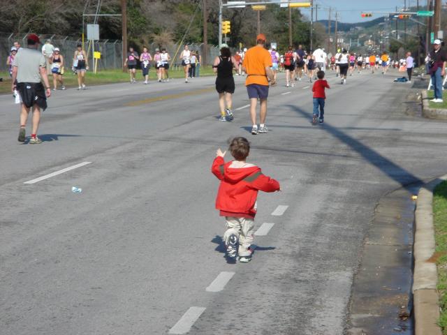 2005/02(Feb)/04(SusieMarathon)/640x480_2005-02-13 10-39-07.JPG